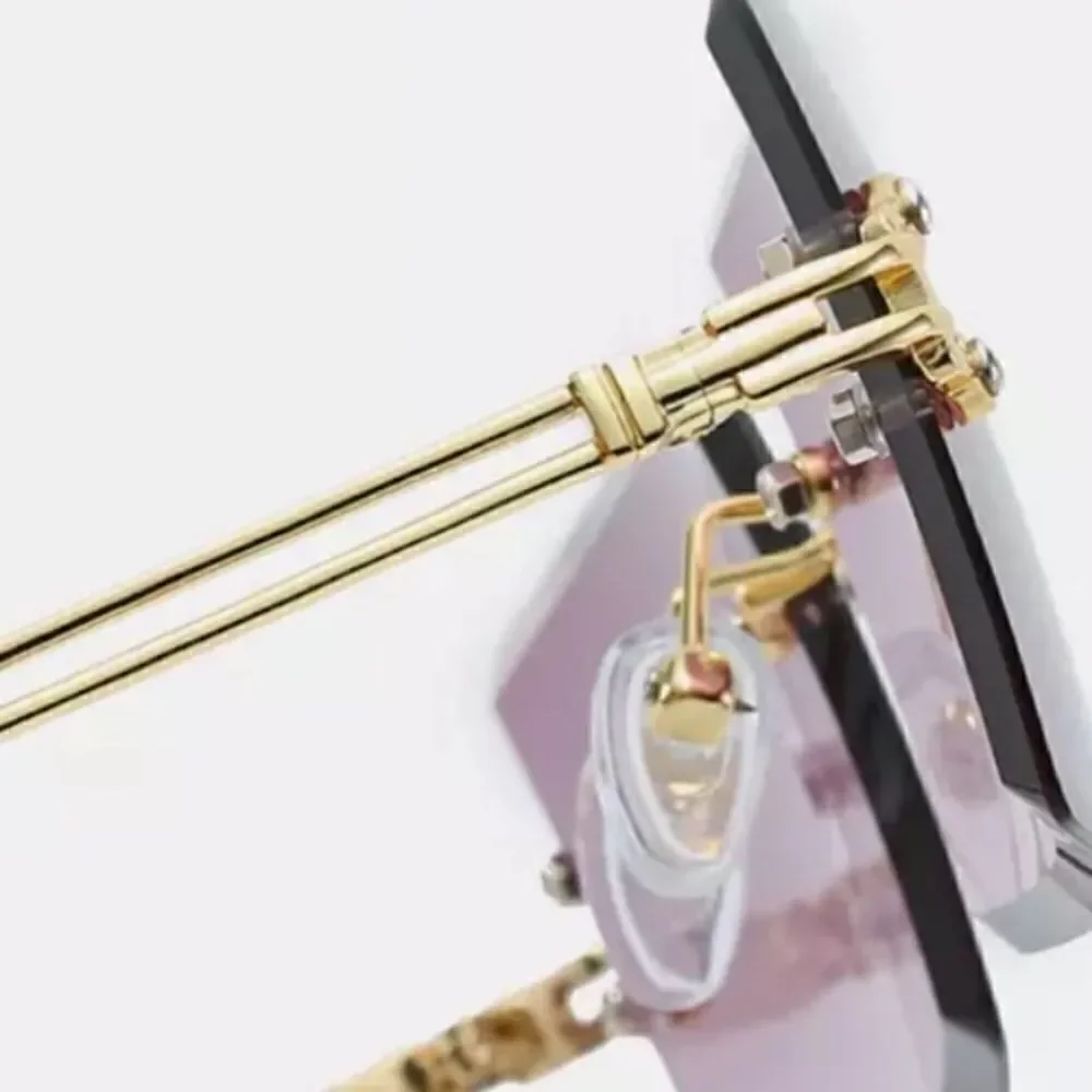 Women’s sunglasses